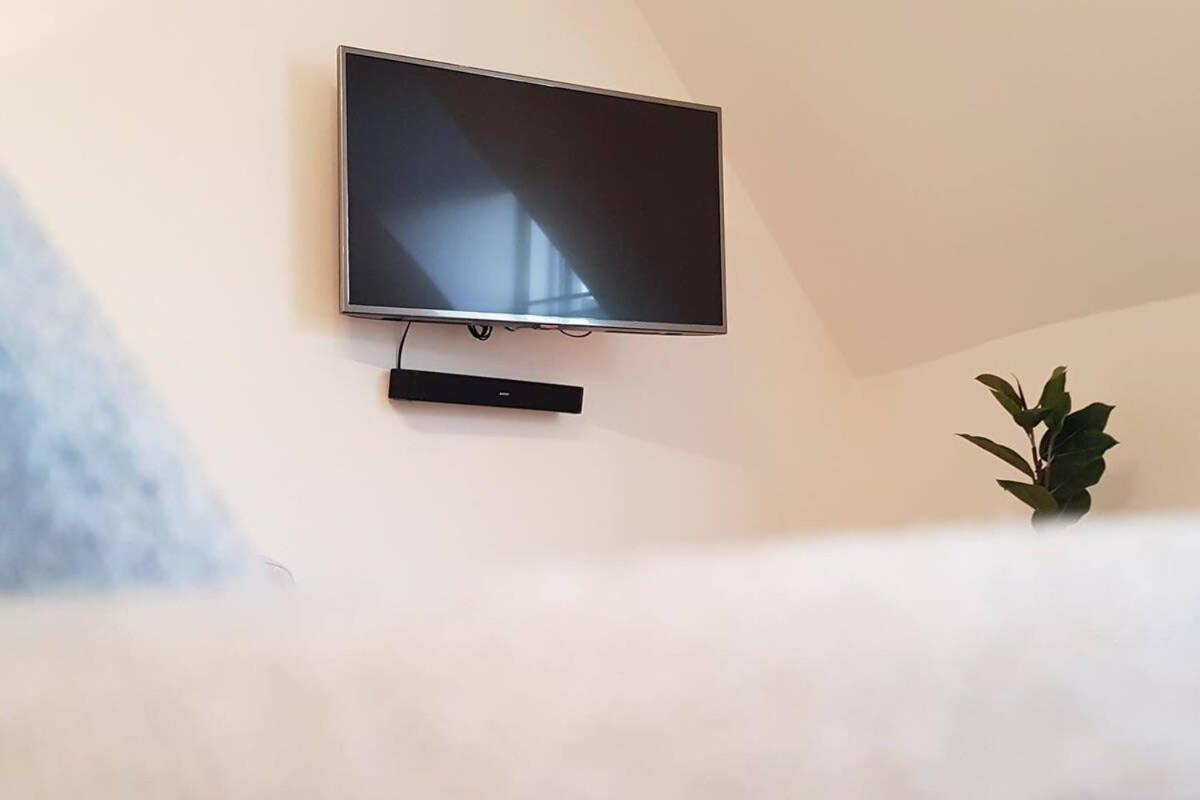 Modern Apartment In The Heart Of Oxford With Secure Underground Parking Exterior foto